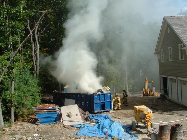 Dumpster Fire - Twin Manors Estates - 09/16/07