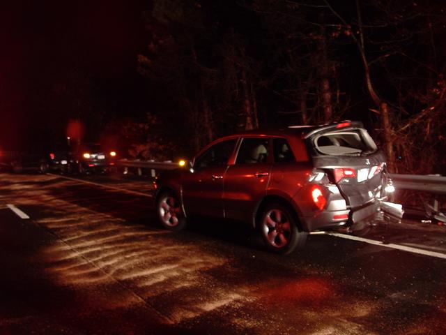 Multi Car MVA (Ice) on I-684 on 1/16/08