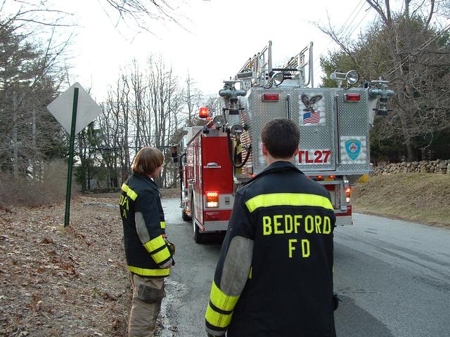 Bedford Junior Corps Repack Chappaqua TL-27 at Half Mile Road Structure Fire